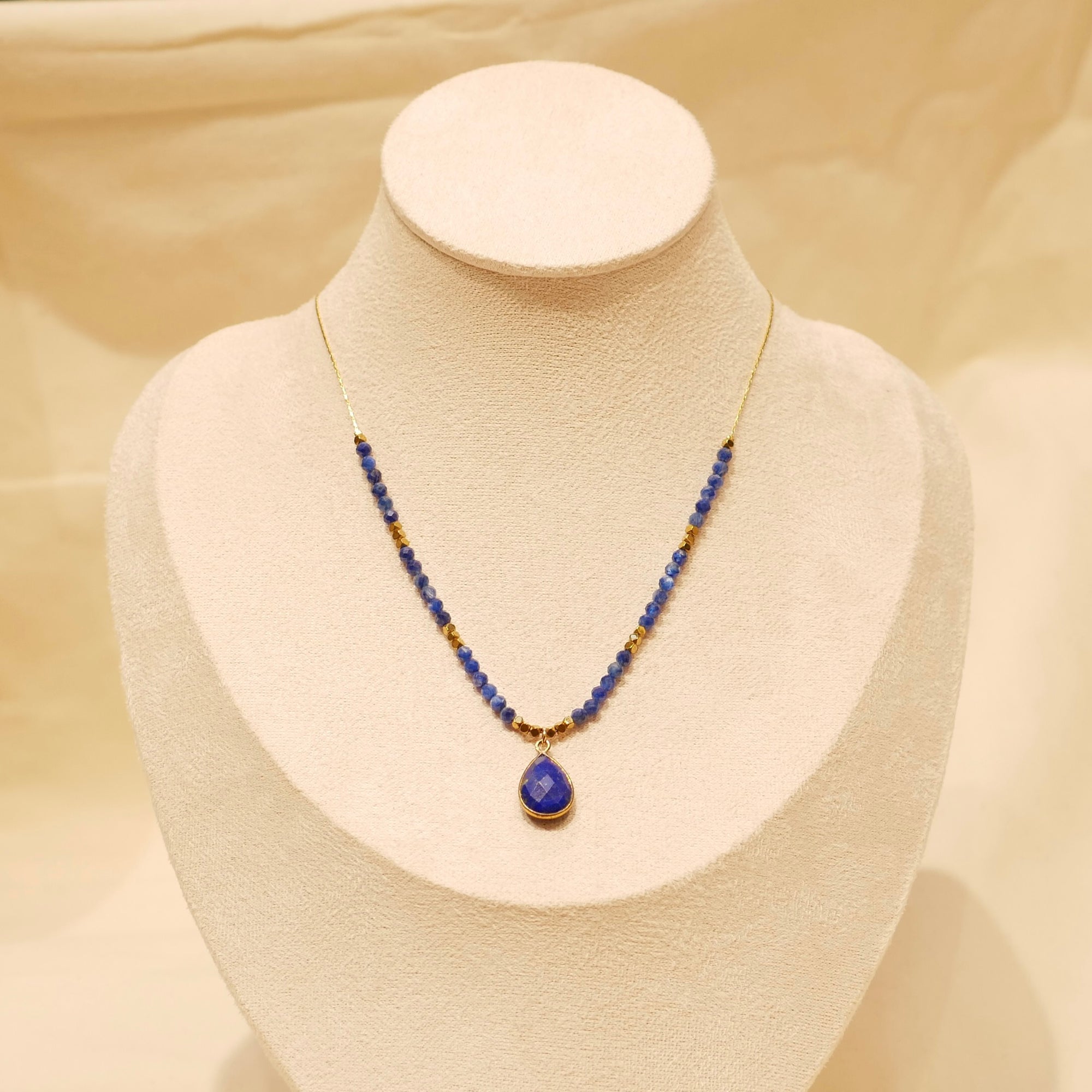 Collier Ella - Lapis Lazuli & Cyanite bleu
