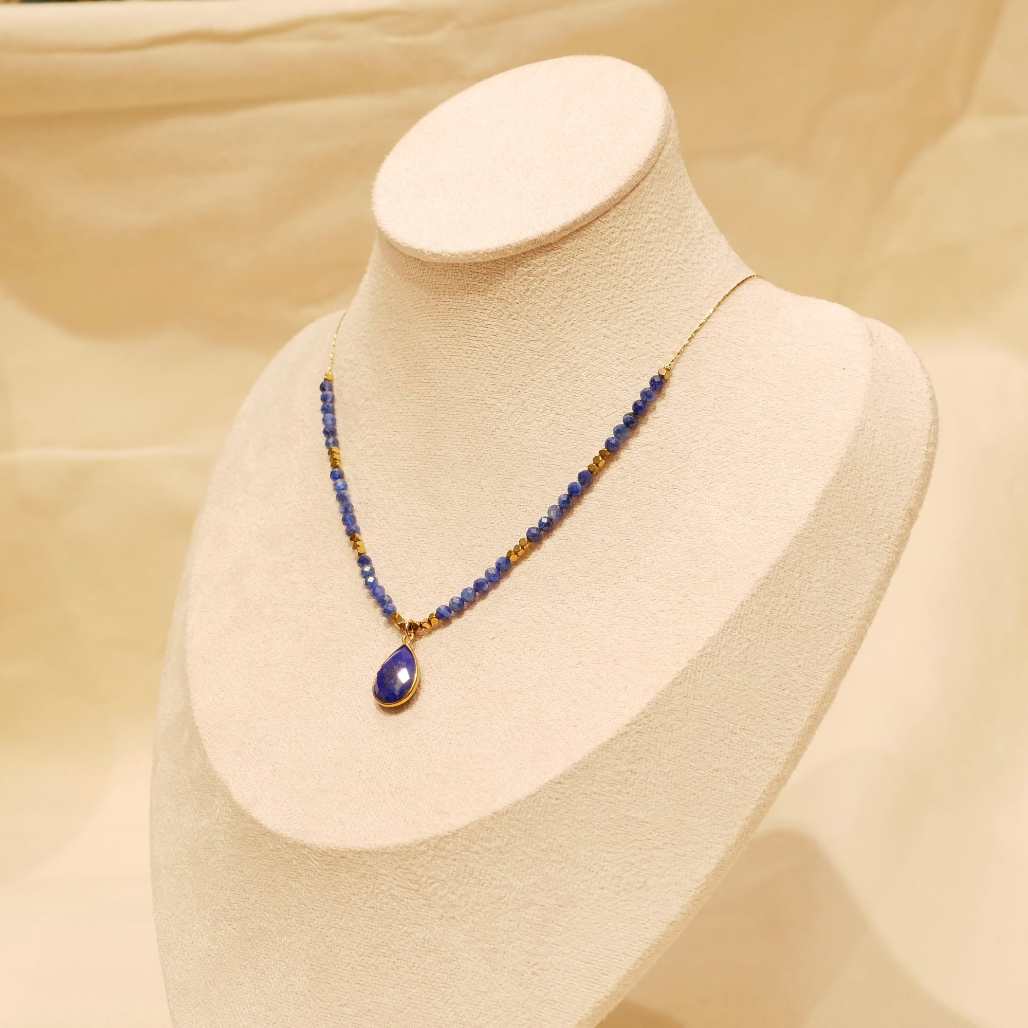 Collier Ella - Lapis Lazuli & Cyanite bleu