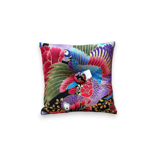 Coussin pour bol chantant – Motif multicolore en tissu traditionnel